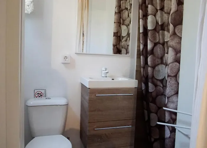 Casa Luminosa Bed & Breakfast 3*